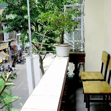 Le Petit Hanoi Hotel Exterior photo
