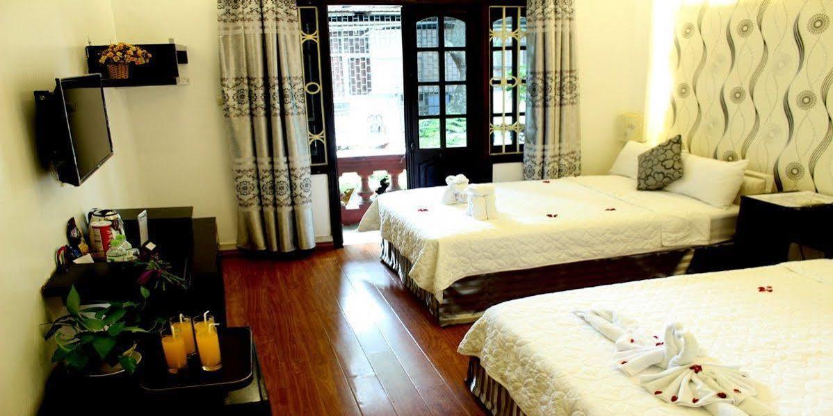 Le Petit Hanoi Hotel Exterior photo